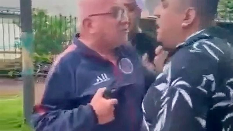 La llamativa versión que dio el policía jubilado que mató a su vecino en  plena Navidad | ElDoce