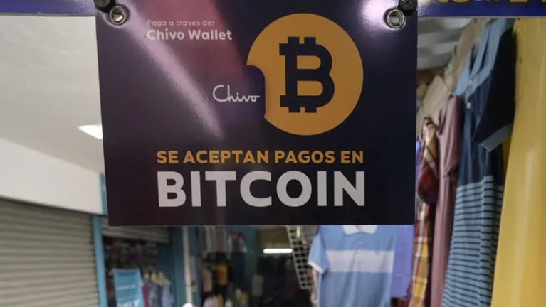 El Salvador, el país donde el Bitcoin es legal: cómo es la experiencia