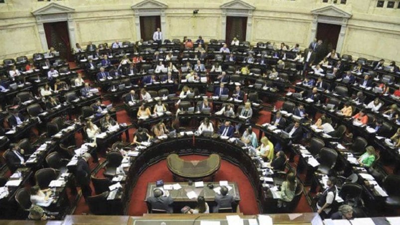 127 diputados tomaron juramento este martes. 