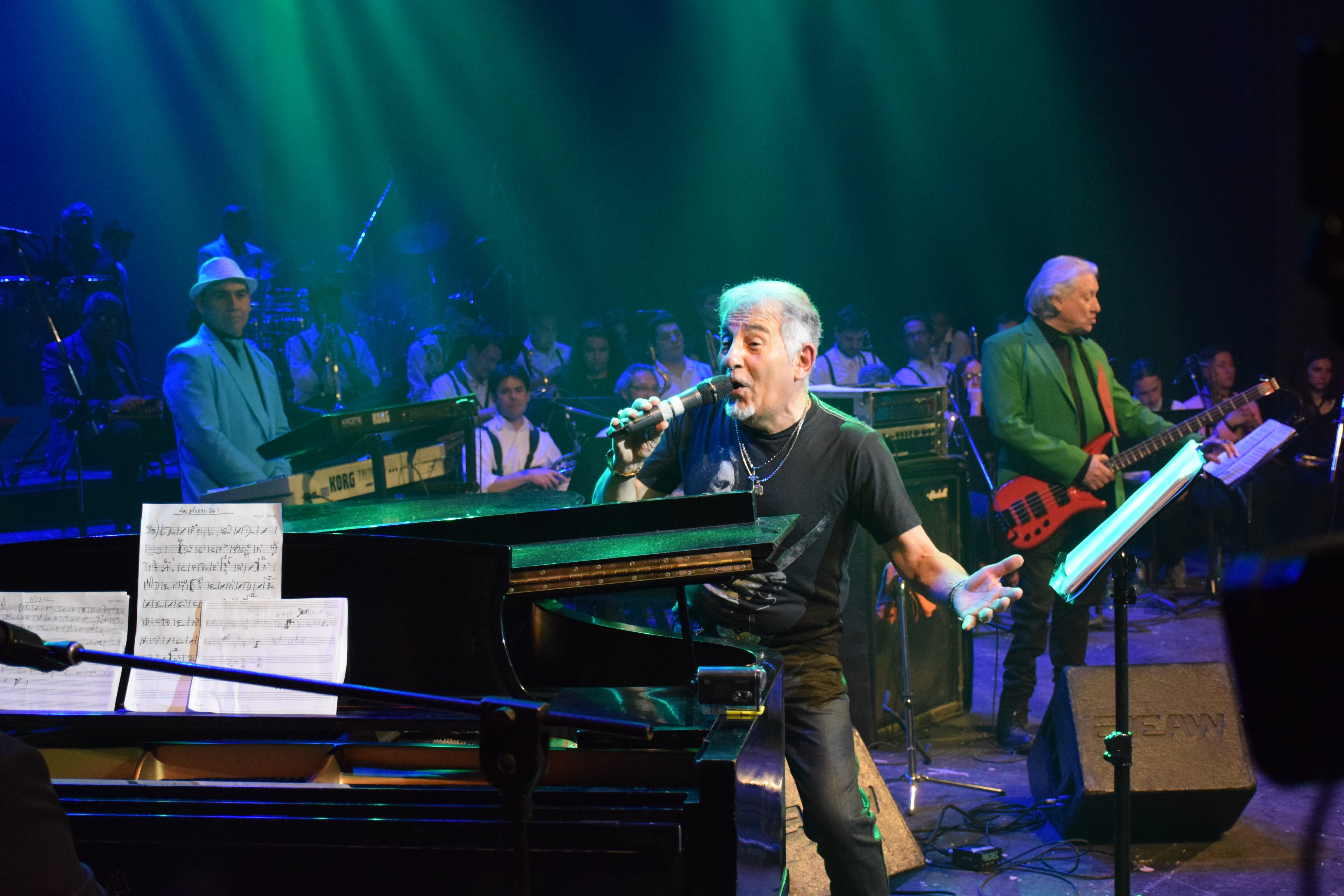 2019: Chébere festejó sus 45 años en el Teatro del Libertador.  Foto: ElDoce/Dahy Terradas.