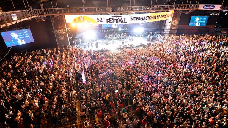 25 músicos se subirán al escenario del Festival de Peñas.