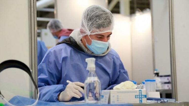 28 personas están internadas en camas críticas de la provincia.