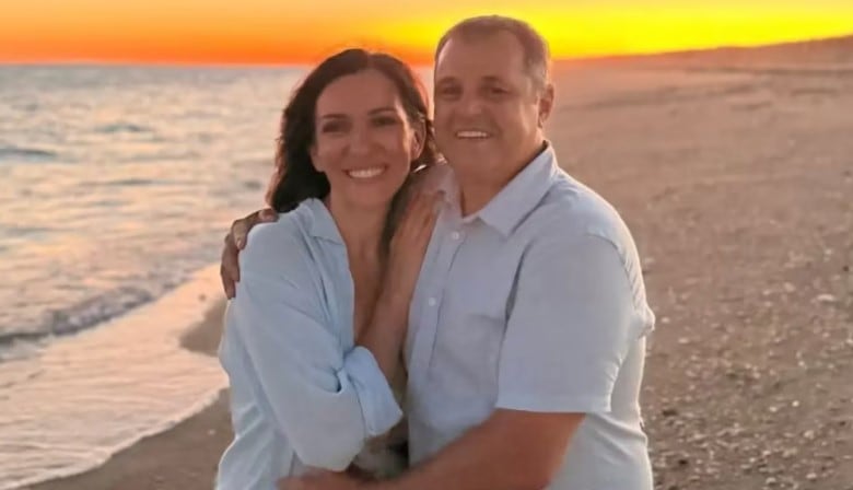 El nene fue hallado inconsciente y detuvieron a sus padres.