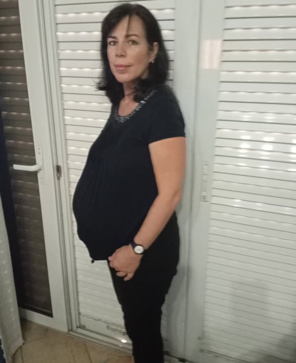 La mujer dio a luz a los 54 años.