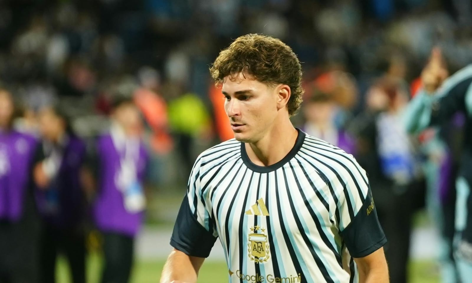 Los jugadores de la Scaloneta en el Kempes. (Foto: Lucio Casalla/El Doce)