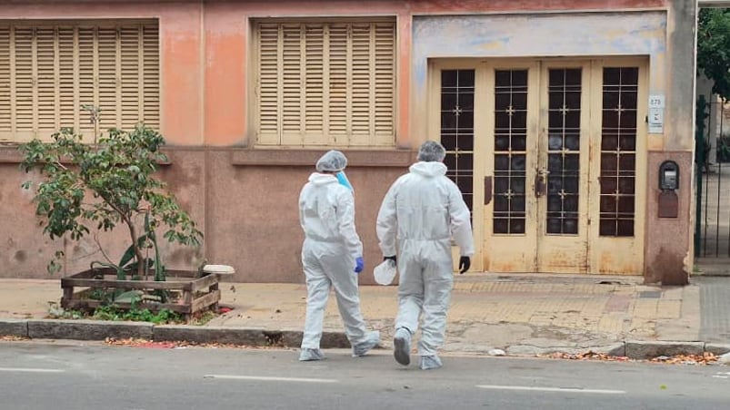 La investigación en la casa de Claudio Barrelier, principal acusado por el femicidio de Agostina.