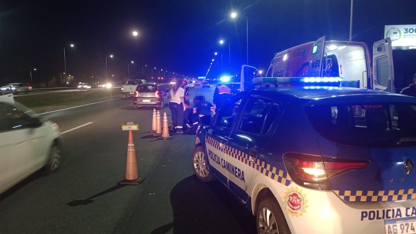 Un hombre falleció tras ser atropellado en circunvalación.