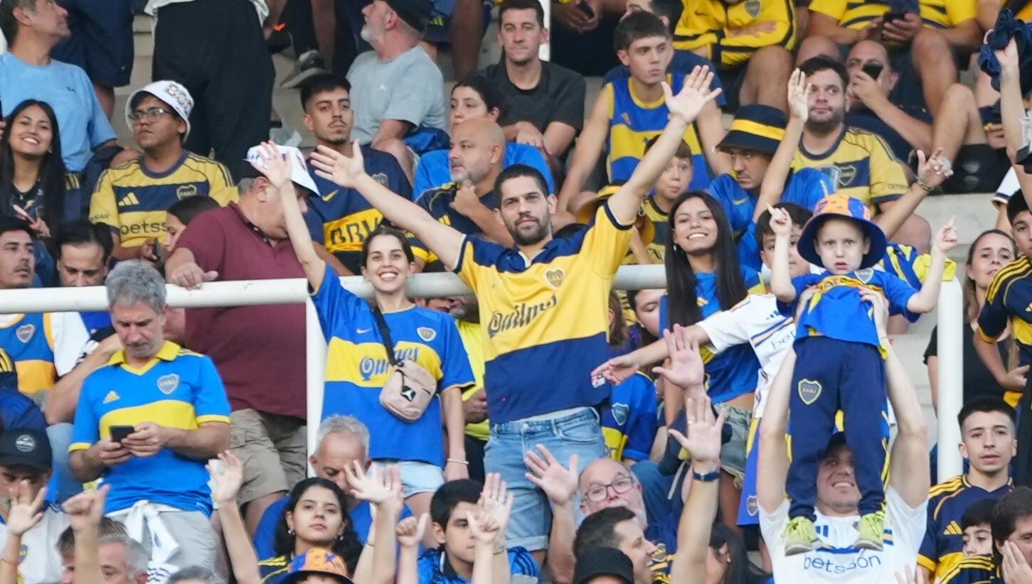Los hinchas de Boca vuelven al estadio Kempes.
