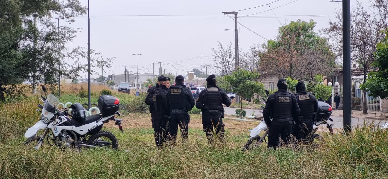 La búsqueda de Agostina Vega se extendió a barrio Ampliación Ferreyra.