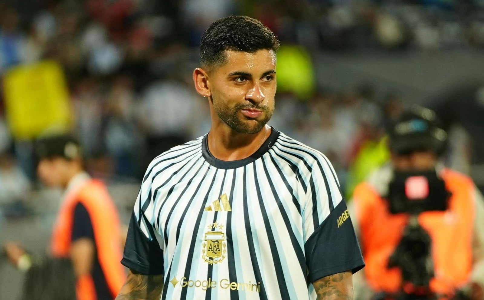 Los jugadores de la Scaloneta en el Kempes. (Foto: Lucio Casalla/El Doce)