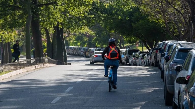 A abrigarse para un finde con mínimas por el piso.