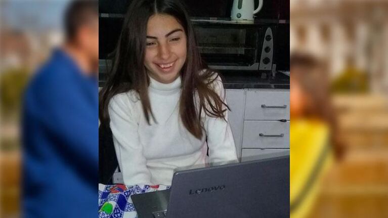 A cambio de trabajo, el papá albañil cumplió el sueño de su hija para sus 15 años