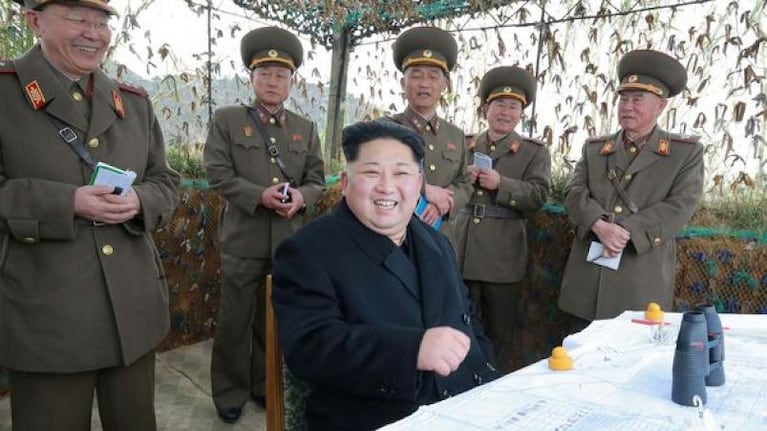 A cocochito: la foto más extraña del dictador norcoreano