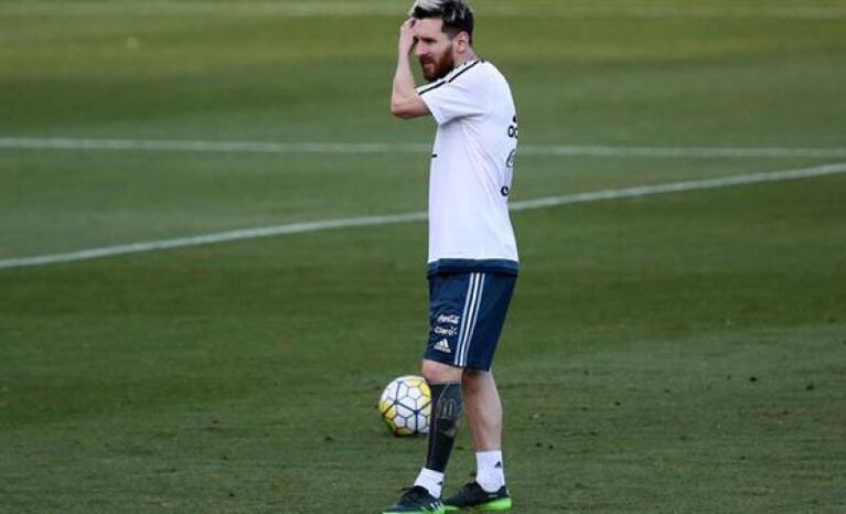 A lo Cande Tinelli: Messi estrenó nuevo tatuaje con la Selección