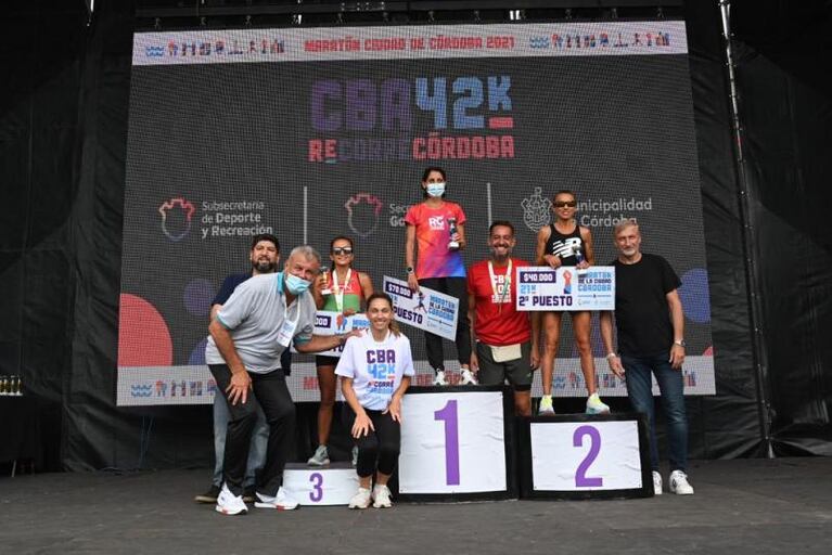 A puro atletismo: los ganadores de la maratón CBA42K - Recorré Córdoba