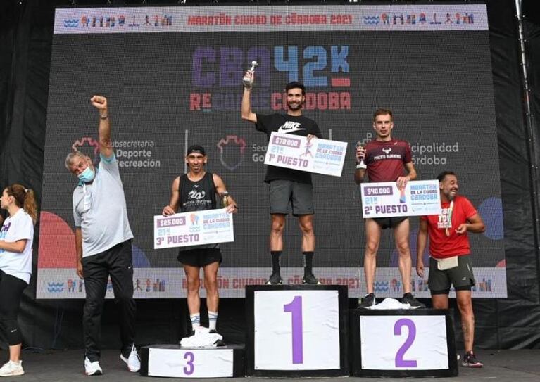 A puro atletismo: los ganadores de la maratón CBA42K - Recorré Córdoba