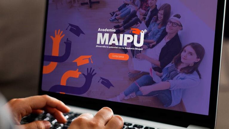 A través de esta iniciativa, Maipú se esfuerza por derribar las barreras de entrada al mundo laboral para jóvenes entusiastas que desean profesionalizarse en el sector automotriz.
