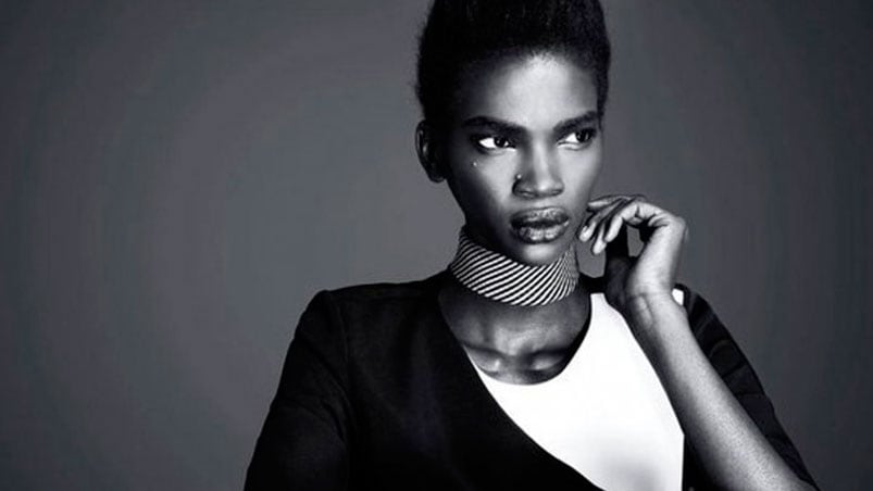 Aamito Lagum, la modelo Uganda, fue criticada en las redes sociales.