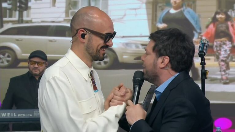Abel Pintos con Guido Kaczka.