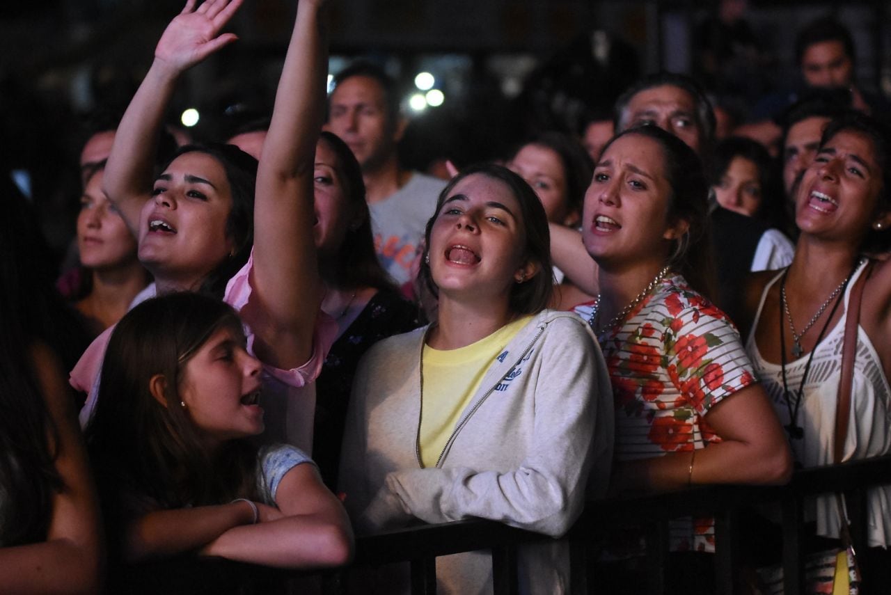 Abel Pintos convocó a 25 mil personas en Jesús María. Foto: Lucio Casalla.