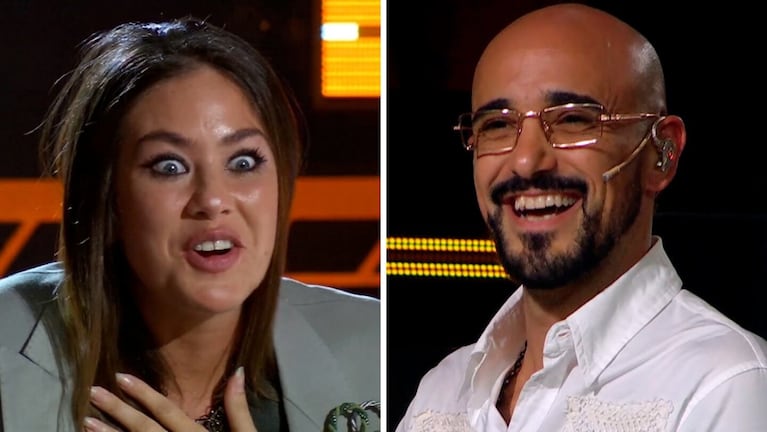 Abel Pintos le hizo un regalo especial a una participante.