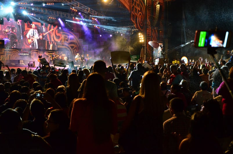 Abel Pintos llenó la Plaza Próspero Molina. Foto: Francesco Trombetta / ElDoce.tv