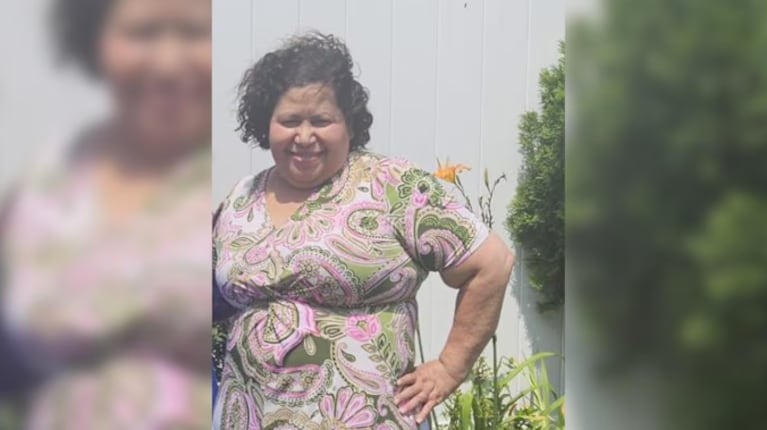 Aberrante: la encontraron muerta con “un montón de cuchillos clavados” y detuvieron a su hijo