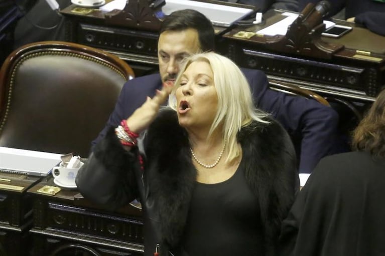 Aborto: Carrió criticó a quienes cambiaron y manipularon el voto