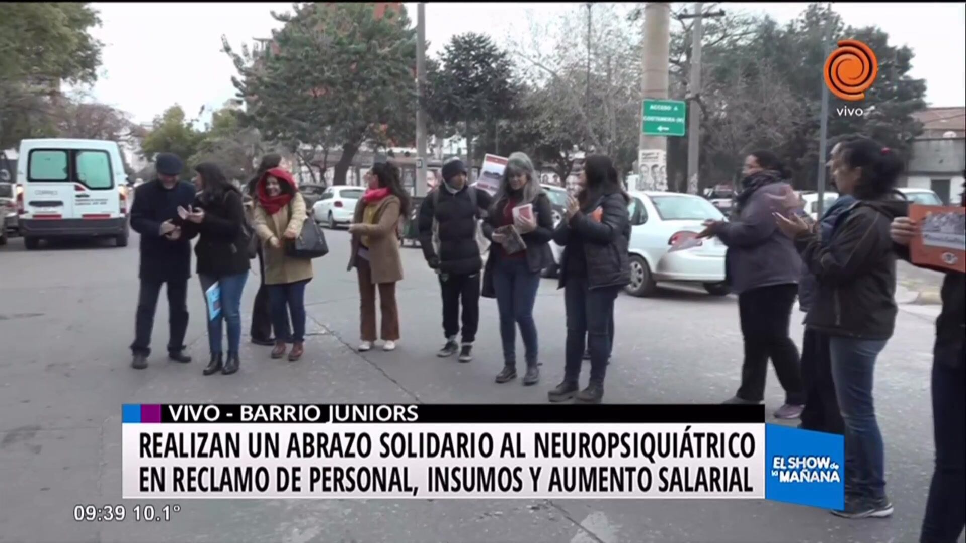 Abrazo solidario al neuropsiquiátrico