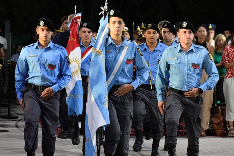 Abrieron inscripciones para la carrera de oficiales del Servicio Penitenciario: los requisitos