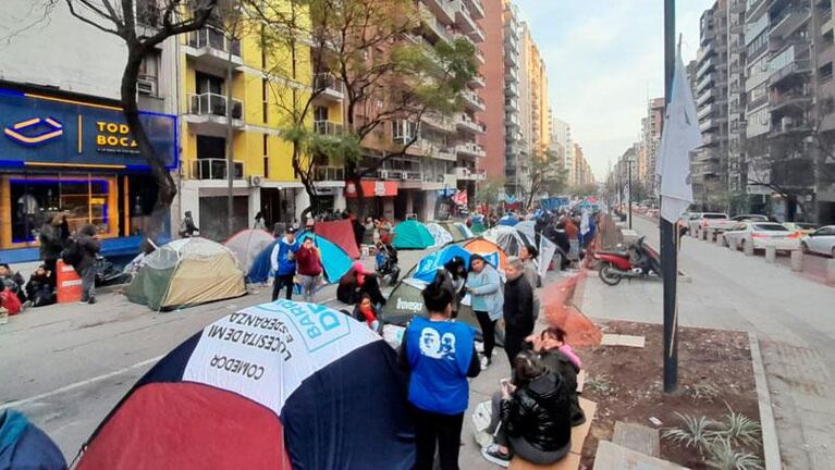 Acampe piquetero en Córdoba: otro día con caos en el tránsito