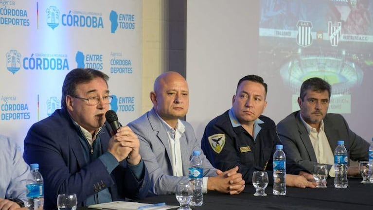 Accesos y transporte para Talleres-Instituto en el estadio Kempes