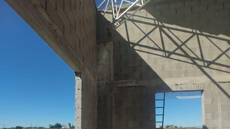 Accidente fatal en una obra en contracción en Vicuña Mackena. (Foto: Policía de Córdoba)