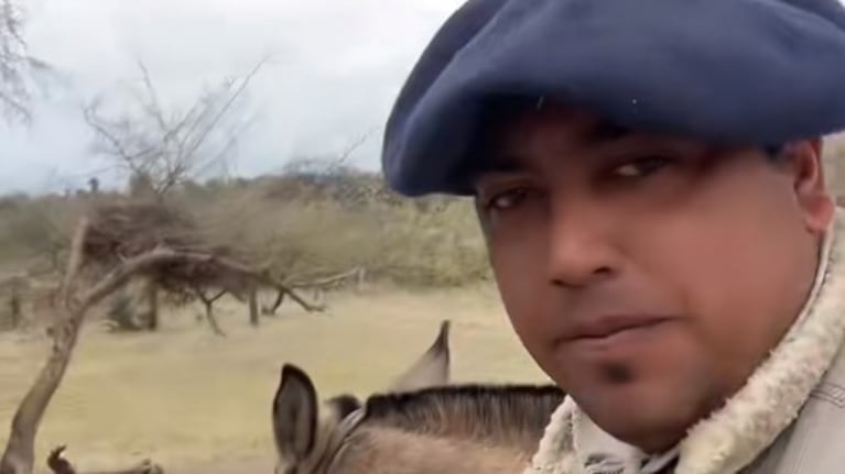 Acosta está detenido e imputado por el crimen de su hijastro de 16 años.