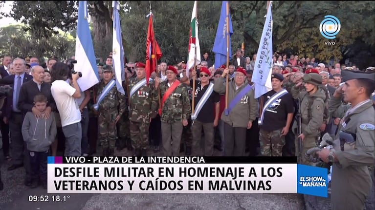 Acto y desfile militar en conmemoración a combatientes de Malvinas