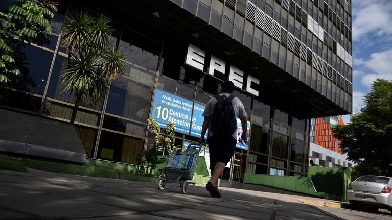 Además de escracharlos en la página web las entidades recibirán duras sanciones económicas.