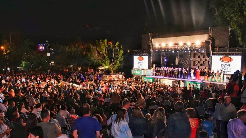 Además del tradicional desfile, hubo shows en los Jardines Municipales.