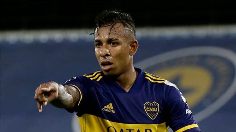 Además, el futbolista volvió a desatar las críticas en redes sociales con un polémico posteo.