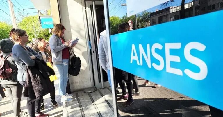 Administración Nacional de la Seguridad Social (ANSES)