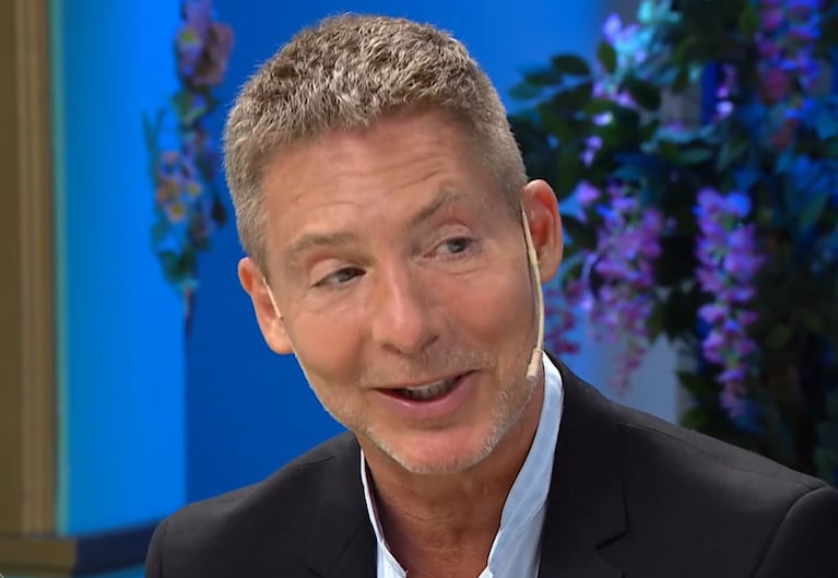 Adrián Suar le sacó una sonrisa a Mirtha Legrand (Foto: captura eltrece)