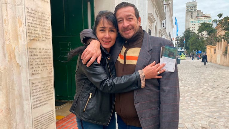 Adriana, Fernando y un abrazo que cura.