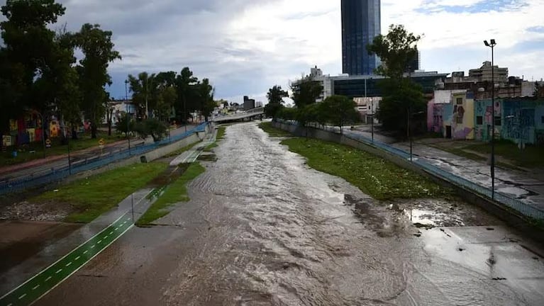 Advierten crecidas de hasta dos metros en ros de Crdoba tras el temporal