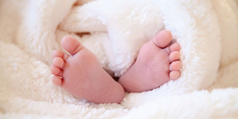 Advierten una caída del 40% en la tasa de natalidad en Argentina: las cifras de Córdoba