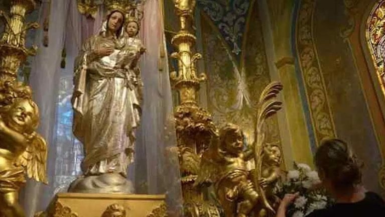 Afirman que un milagro de la Virgen de la Consolata hizo hablar a un nene cordobés