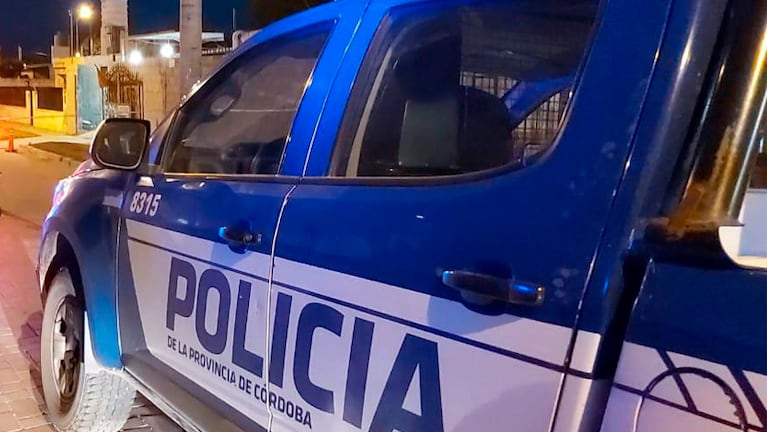 Agredió a su novia y terminó con un disparo por intentar acuchillar a policías que lo fueron a detener