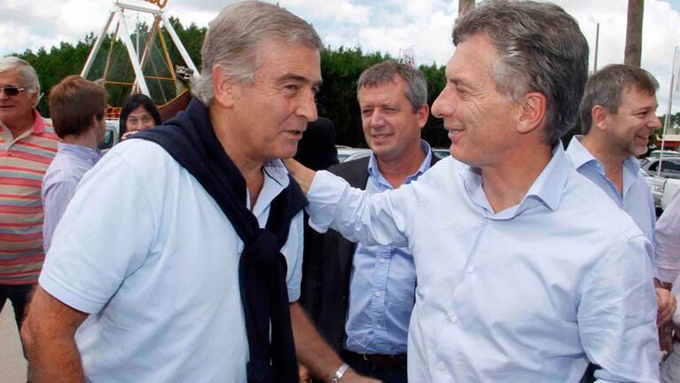 Aguad y Macri, juntos durante la campaña por la gobernación.