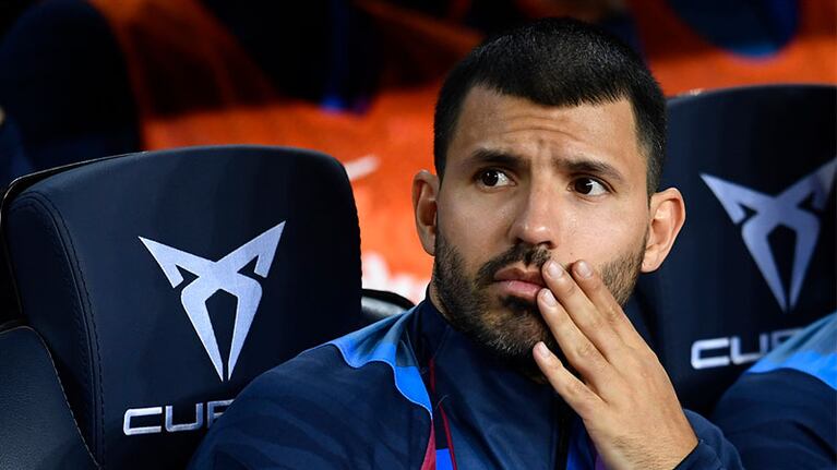 Agüero tuvo que retirarse del fútbol el año pasado por problemas cardíacos.
