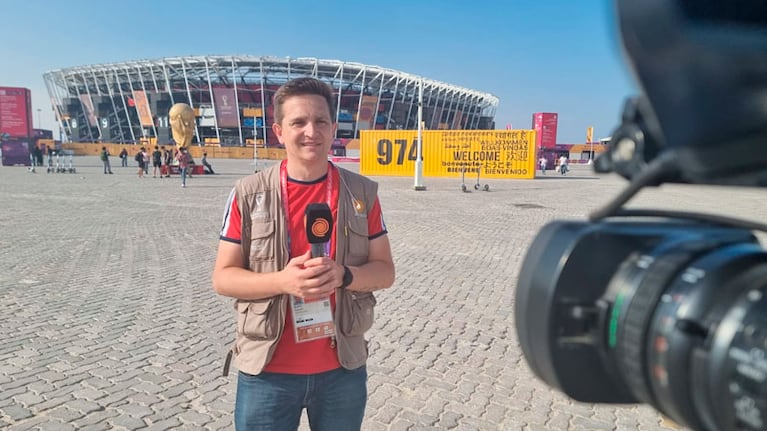 Agustín Burgi debió cortar la transmisión en vivo desde Qatar. Foto: Lucio Casalla/El Doce.