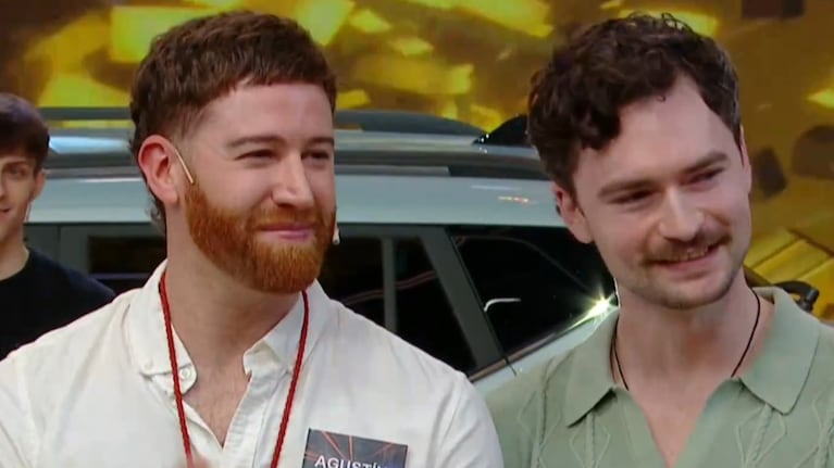 Agustín junto a John, su "vínculo especial".