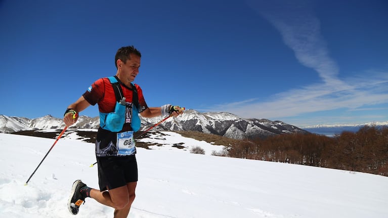 Agustín Terruzzi corre una carrera de 172 kilómetros.